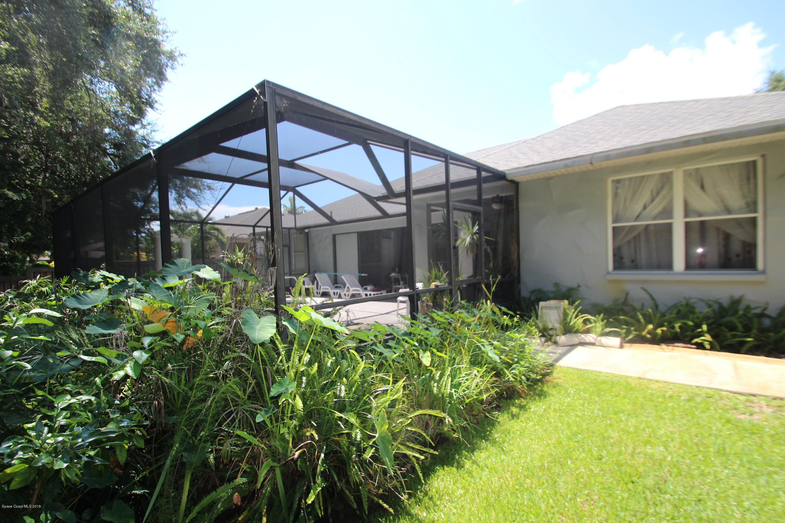 1143 Spring Oak Drive