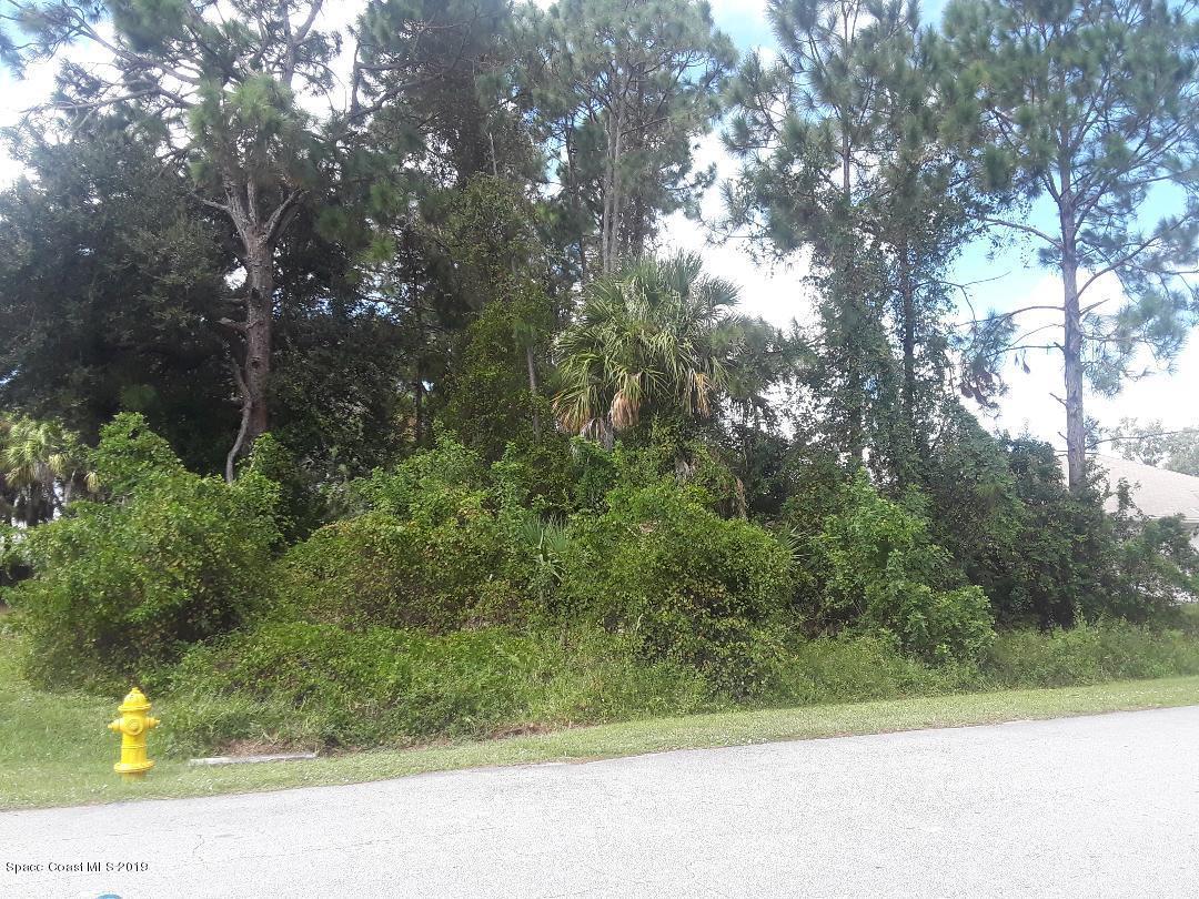 361 Hammock Road SE