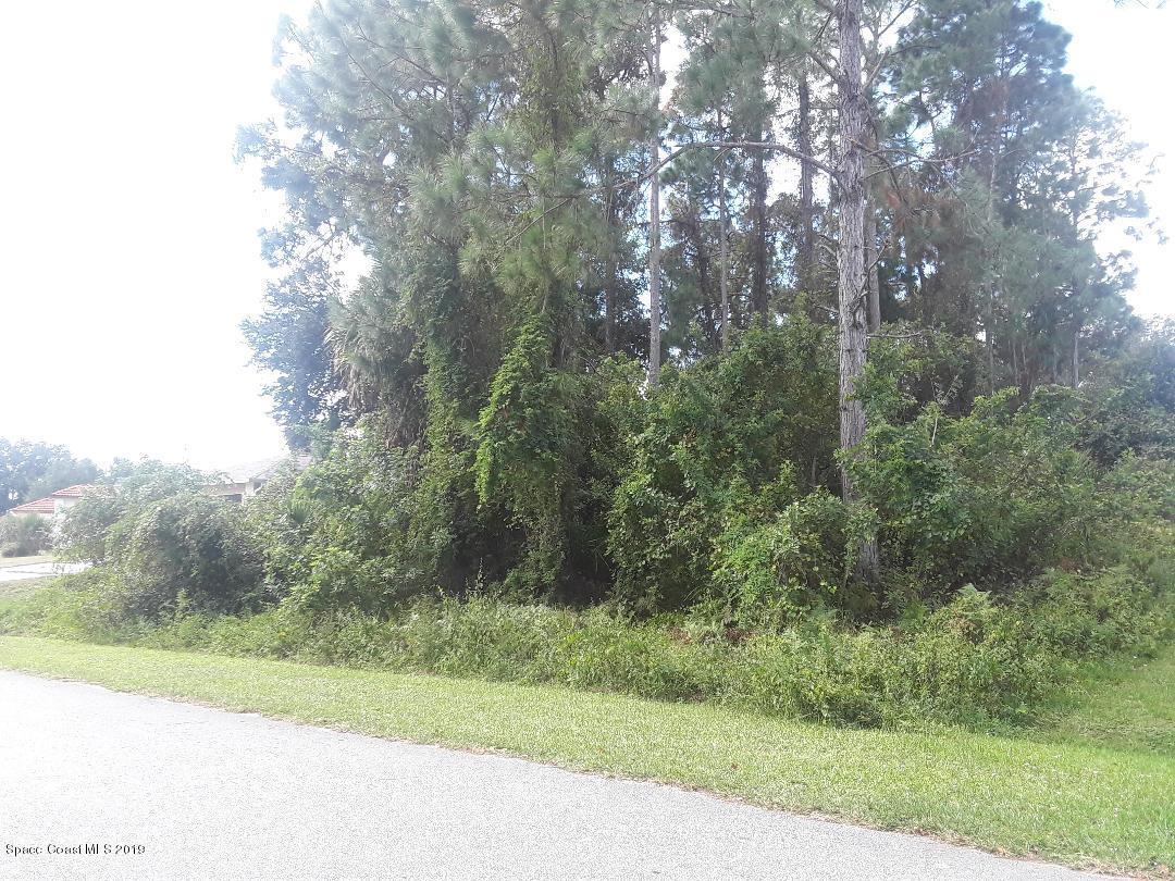361 Hammock Road SE