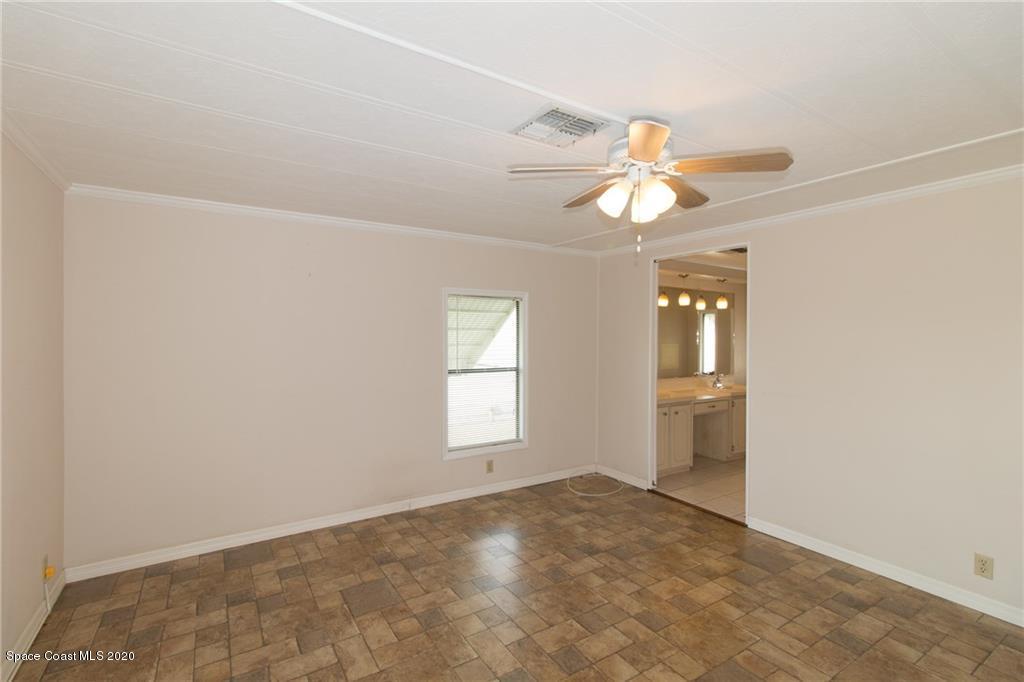 701 Hyacinth Circle