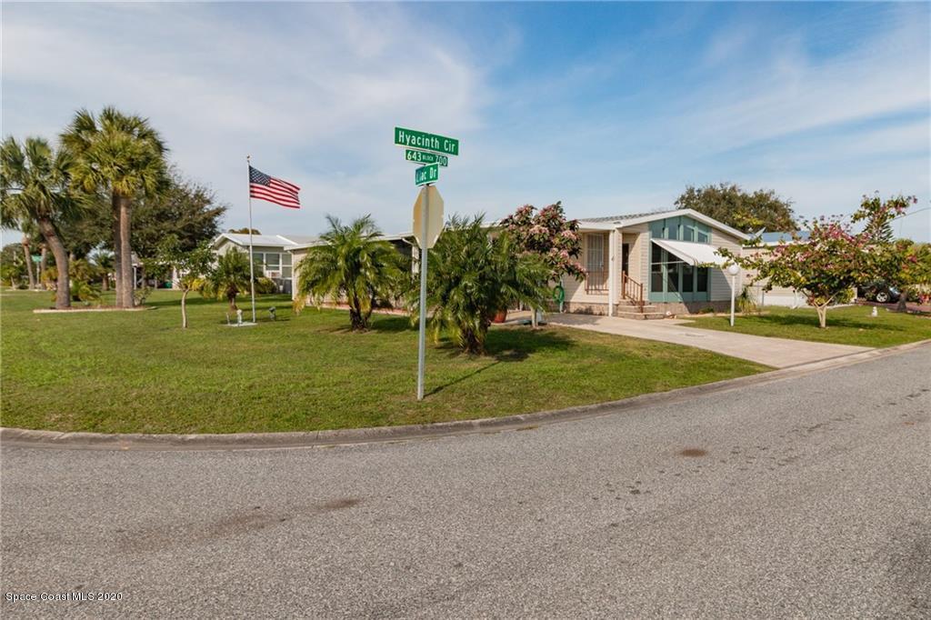 701 Hyacinth Circle