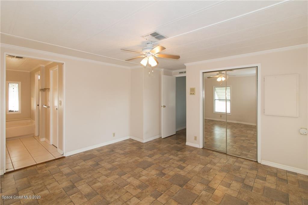 701 Hyacinth Circle