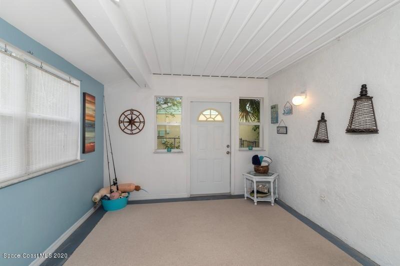 955 Schumann Drive