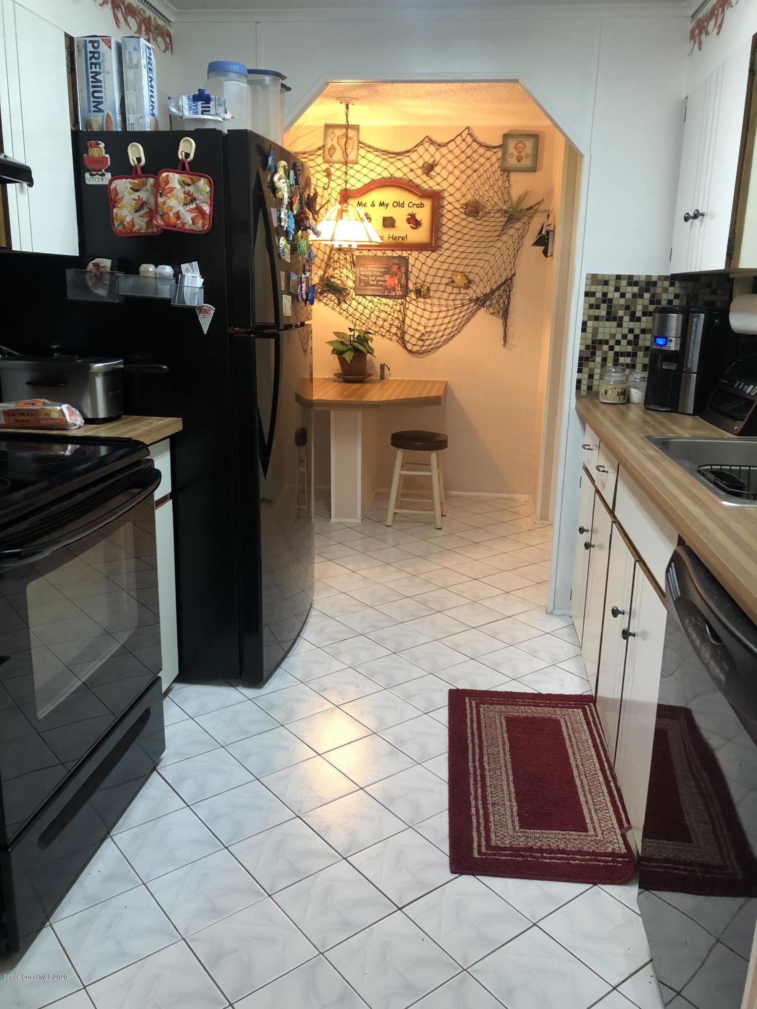 604 Hyacinth Circle