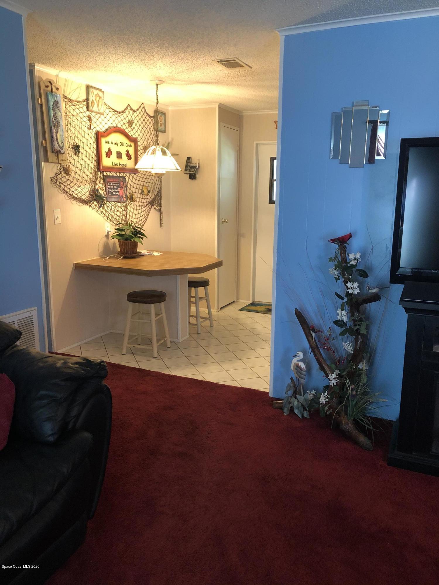 604 Hyacinth Circle