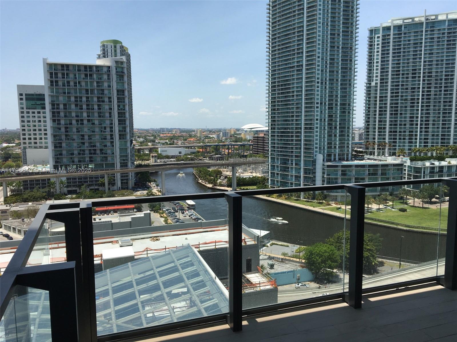 68 SE 6th St # 1210