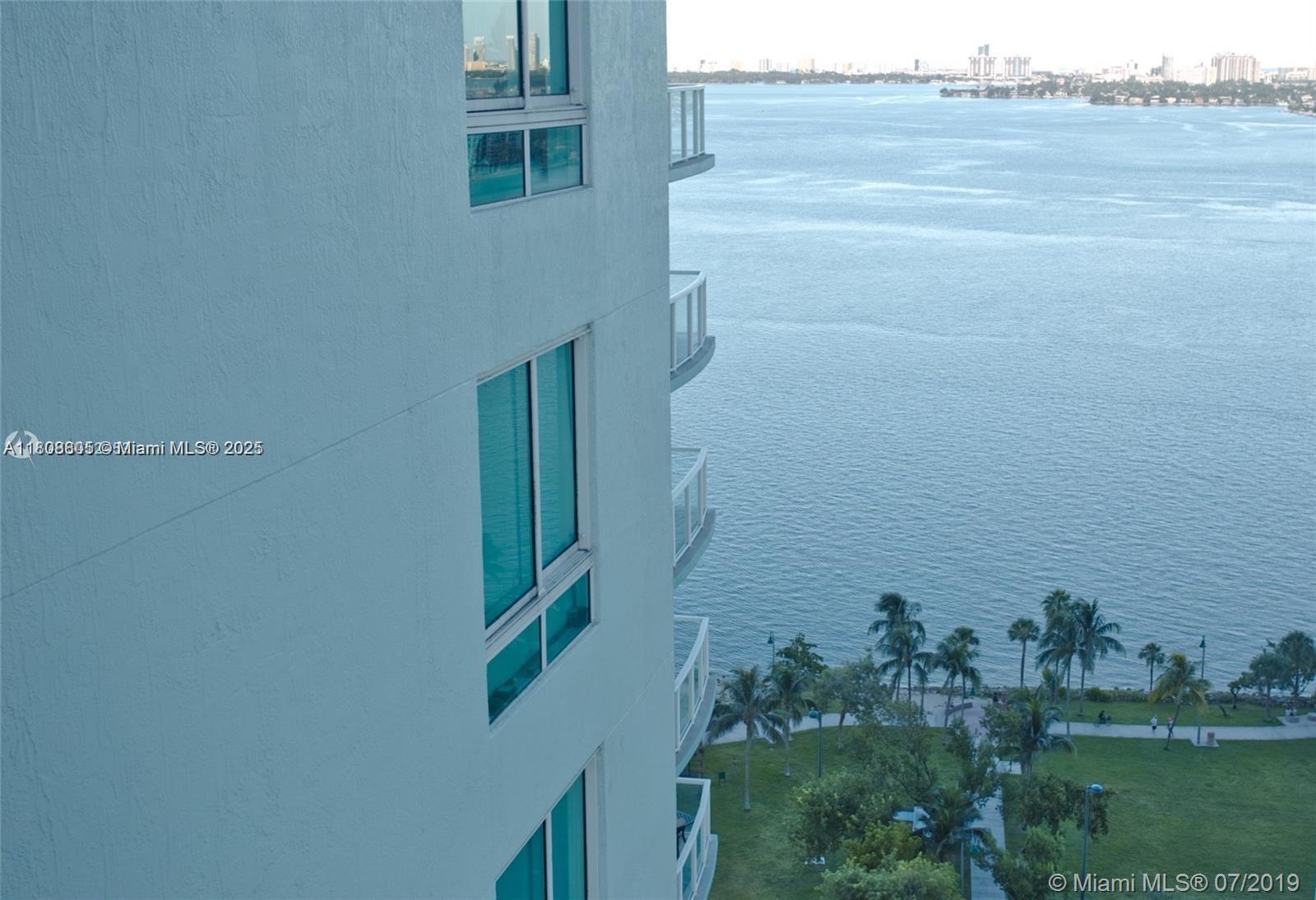 1900 N Bayshore Dr # 2005