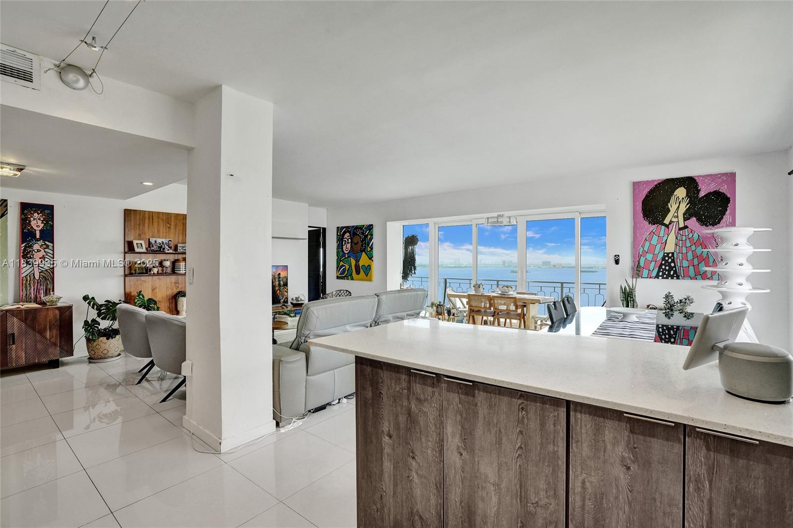 11111 Biscayne Blvd # 19G