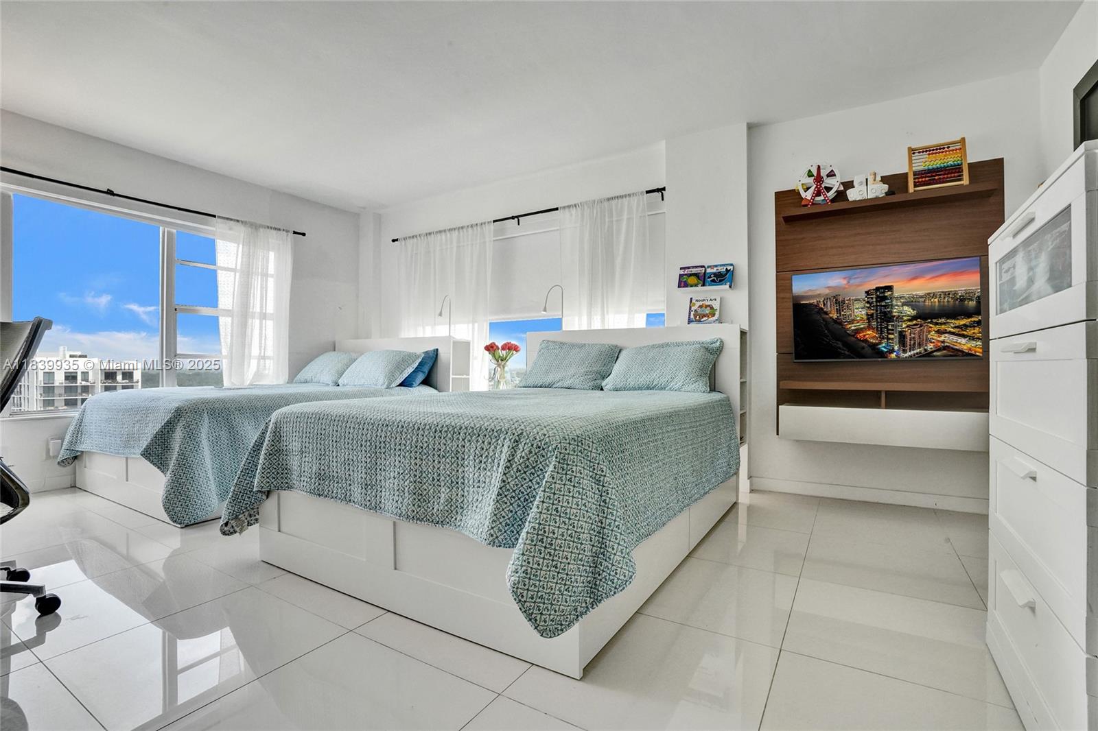 11111 Biscayne Blvd # 19G