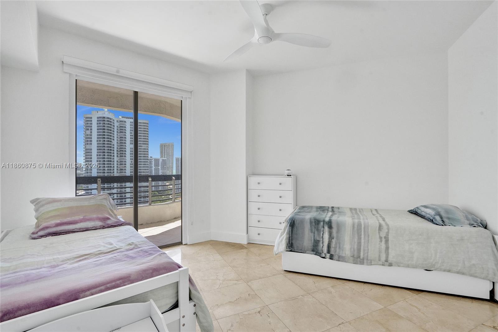 3400 NE 192nd St Unit: PH11