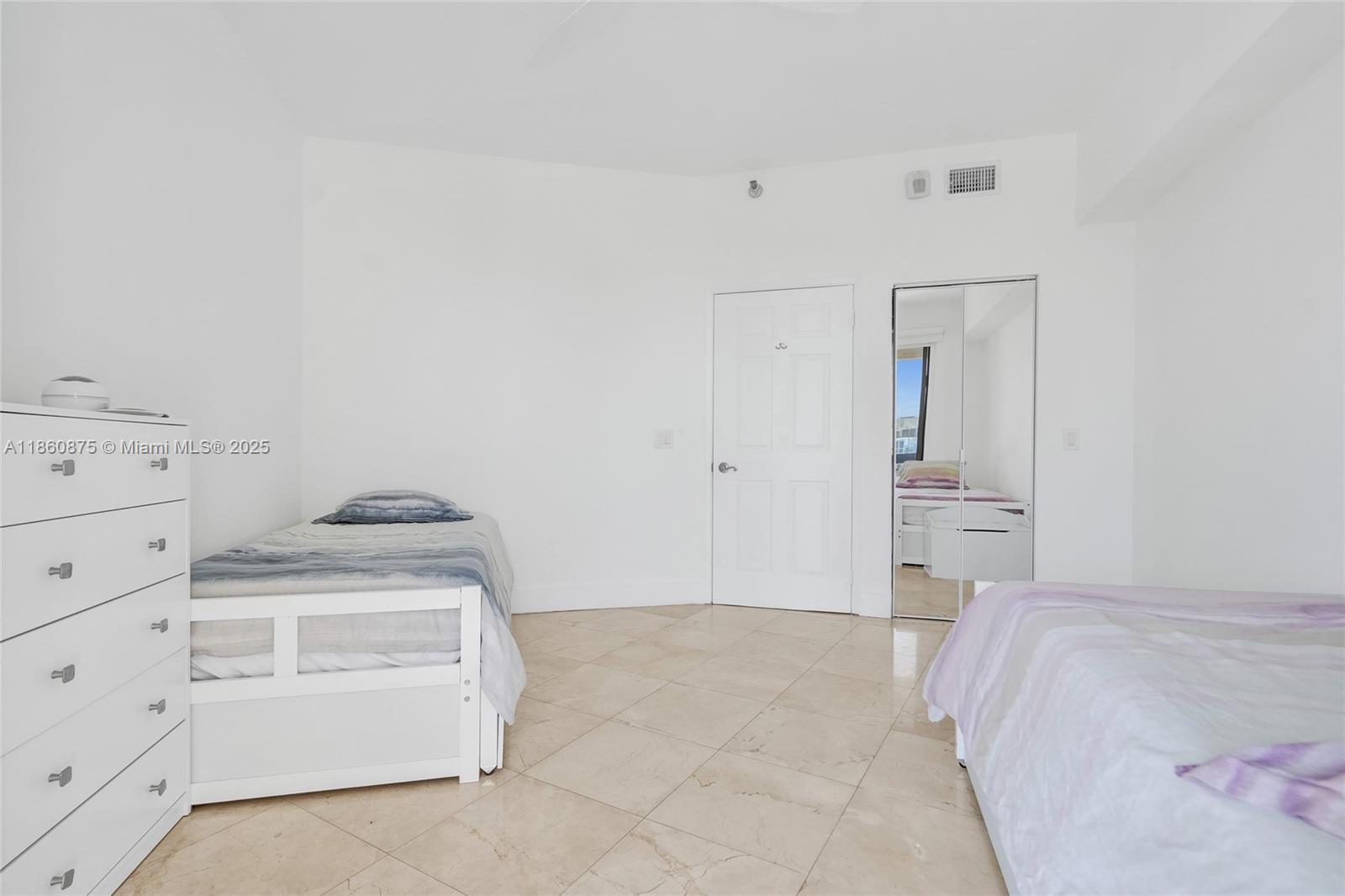 3400 NE 192nd St Unit: PH11