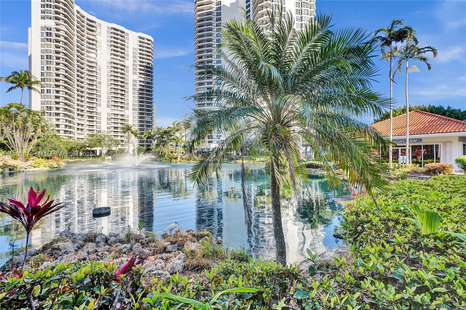 3400 NE 192nd St Unit: PH11