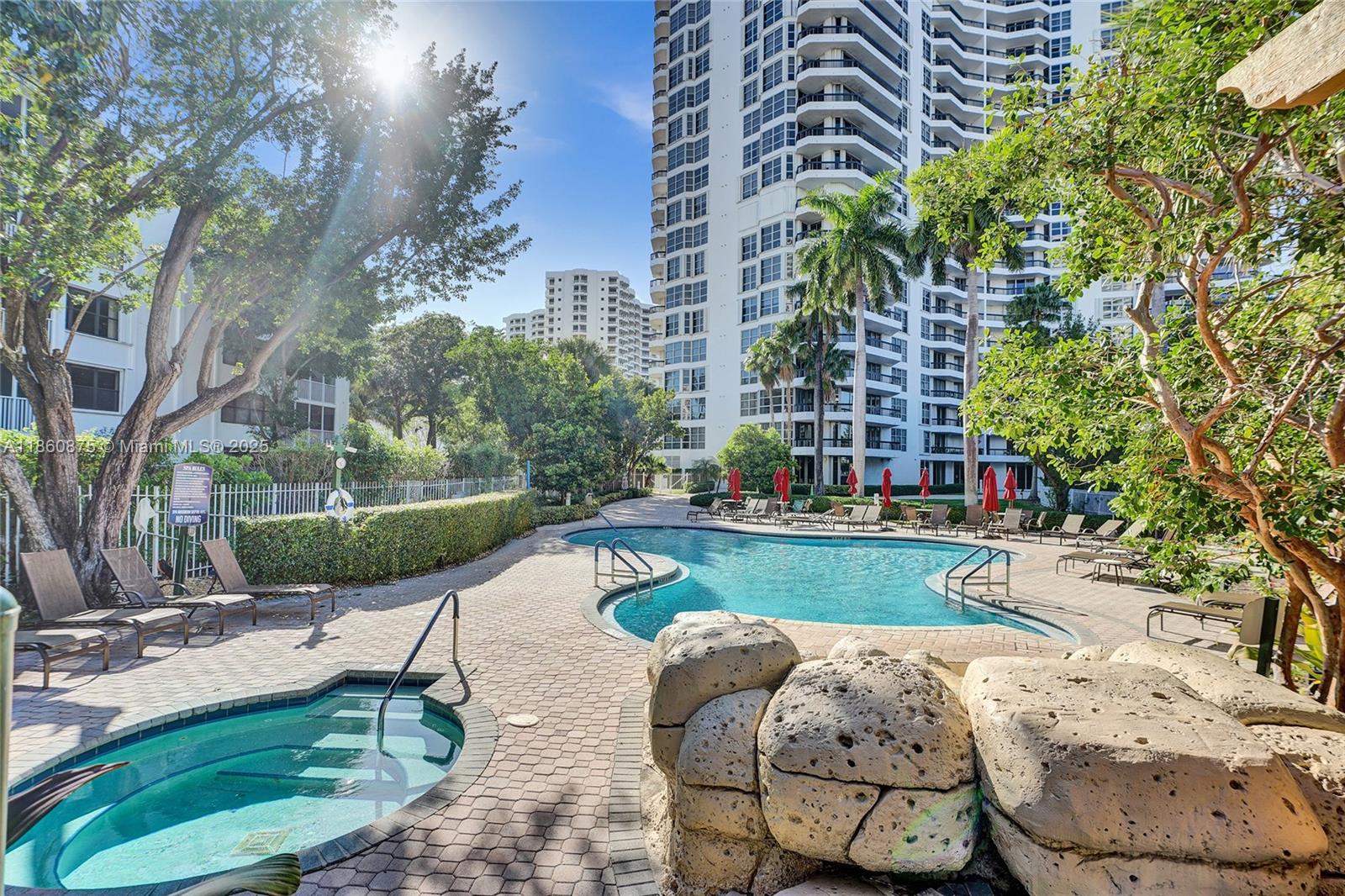 3400 NE 192nd St Unit: PH11