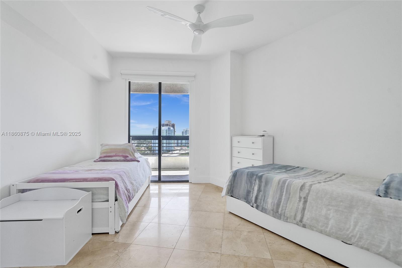 3400 NE 192nd St Unit: PH11
