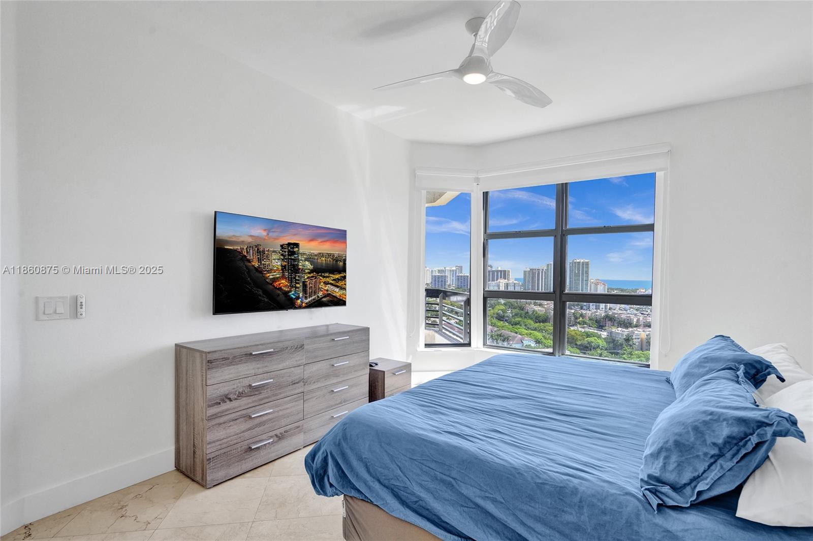 3400 NE 192nd St Unit: PH11