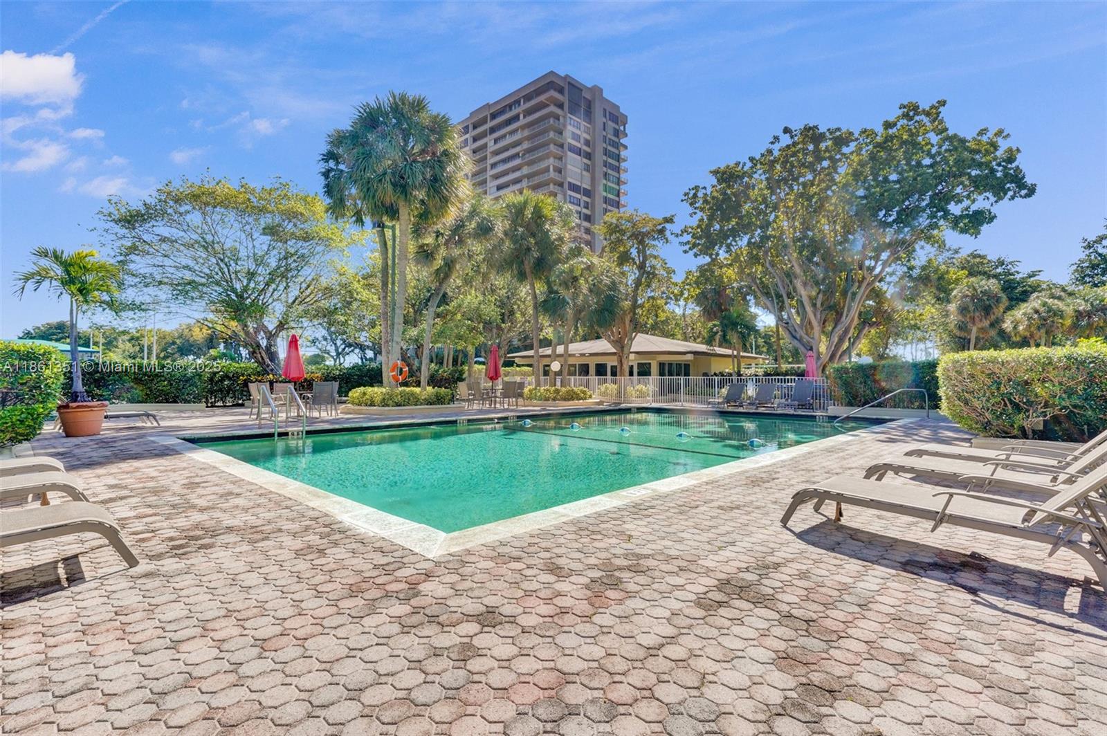 11111 Biscayne Blvd # 11G