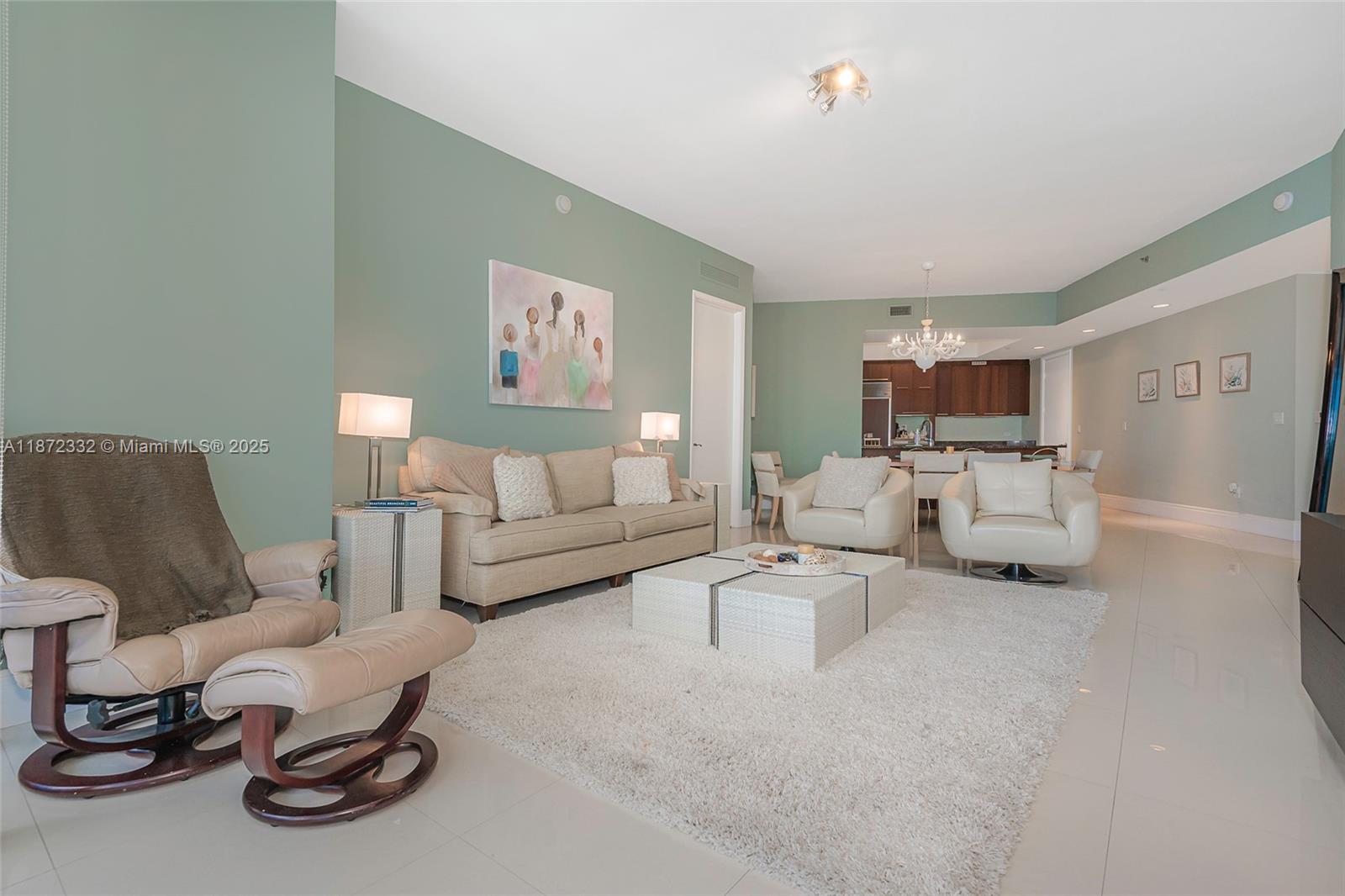 16001 Collins Ave # 2903