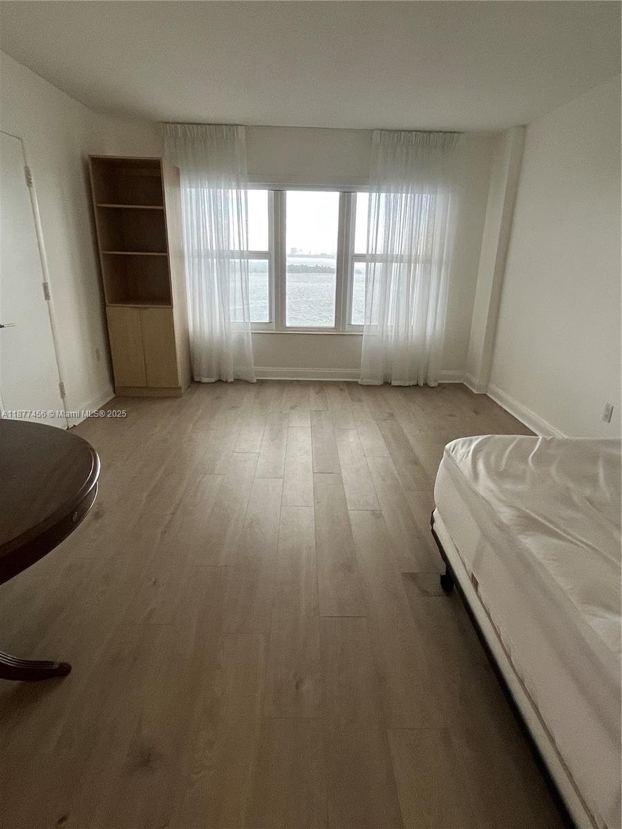 11111 Biscayne Blvd # 11A