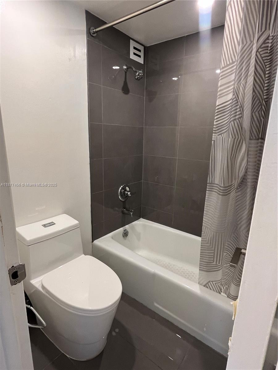 11111 Biscayne Blvd # 11A