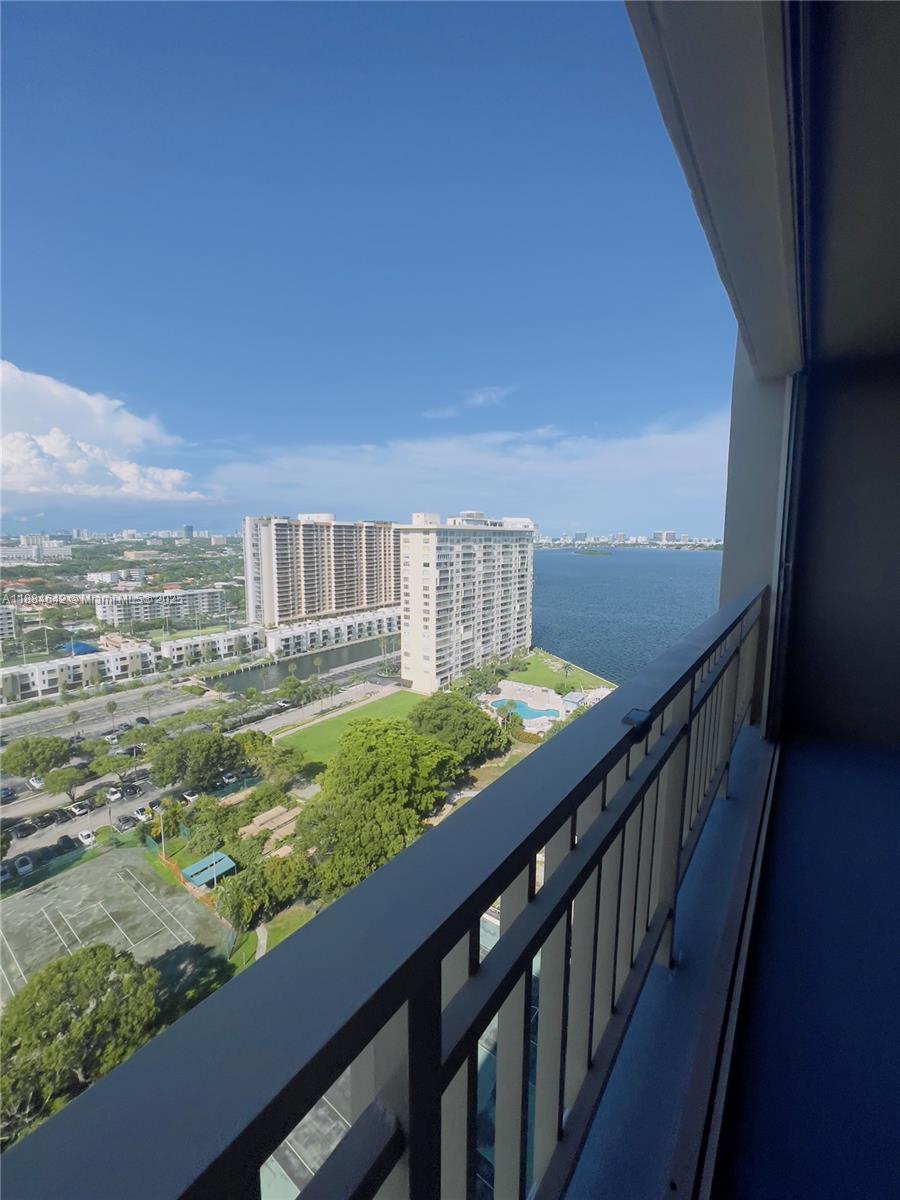 11113 Biscayne Blvd # 2056