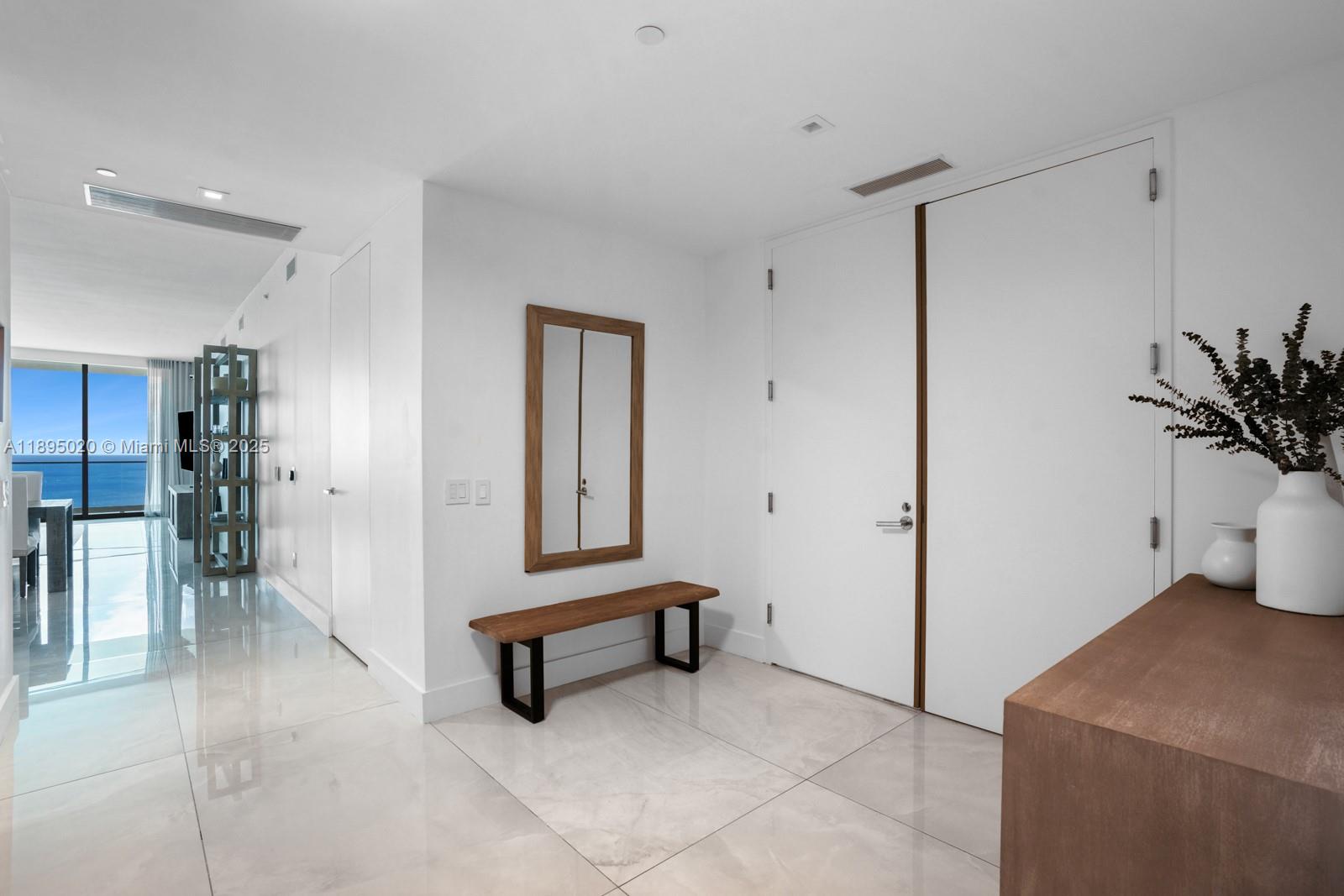 18975 Collins Ave # 2101