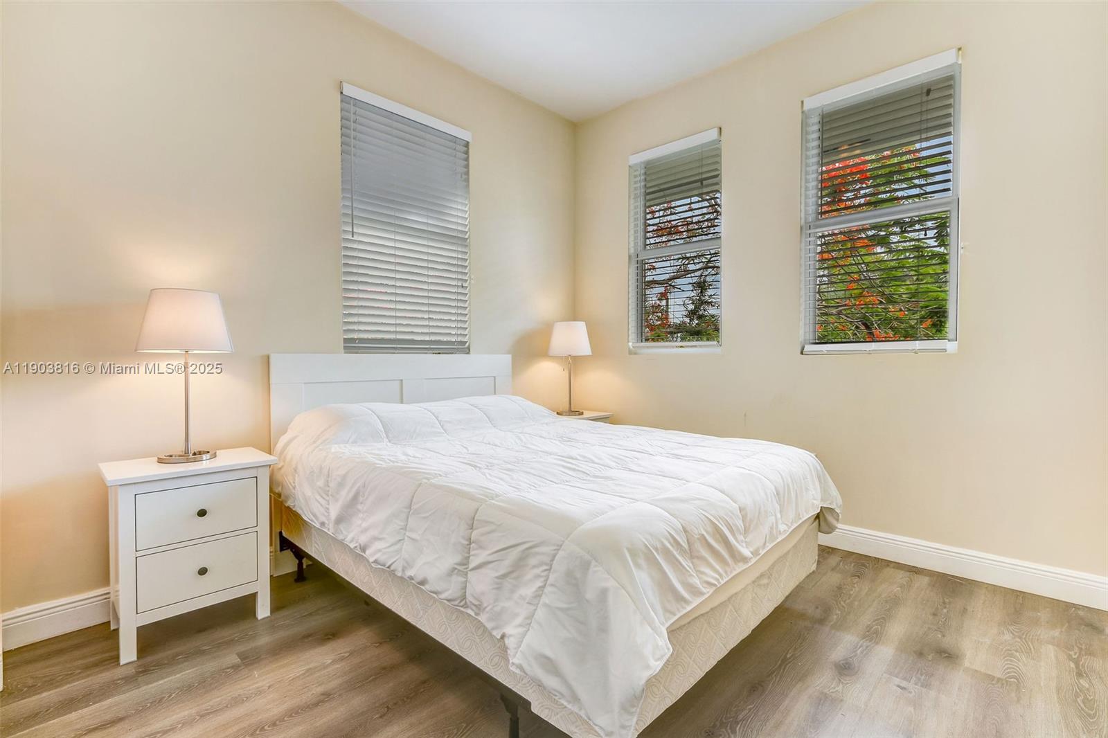 1620 NE 110th St # 2B