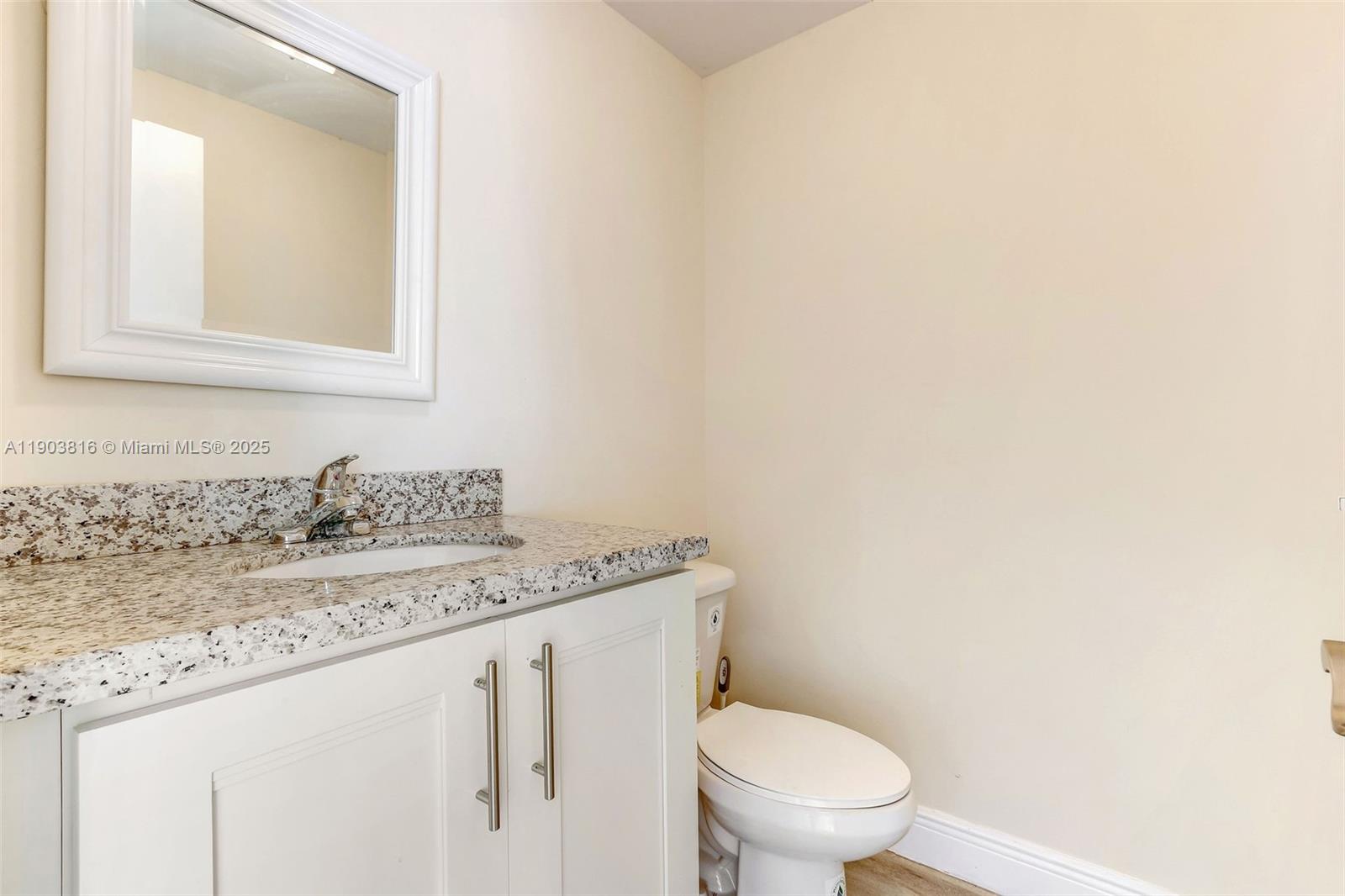 1620 NE 110th St # 2B