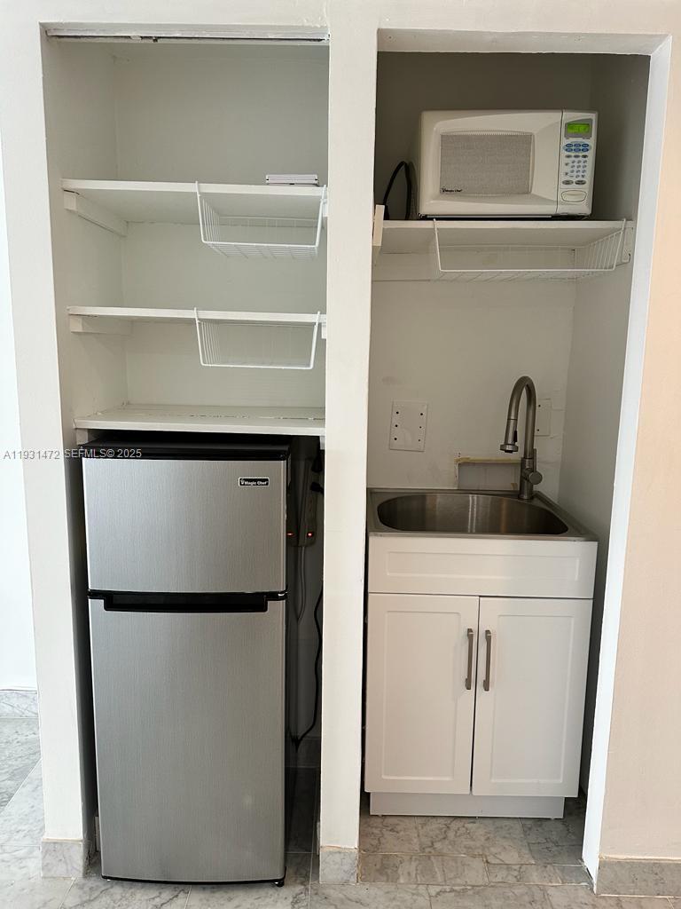 11111 Biscayne Blvd # 15B