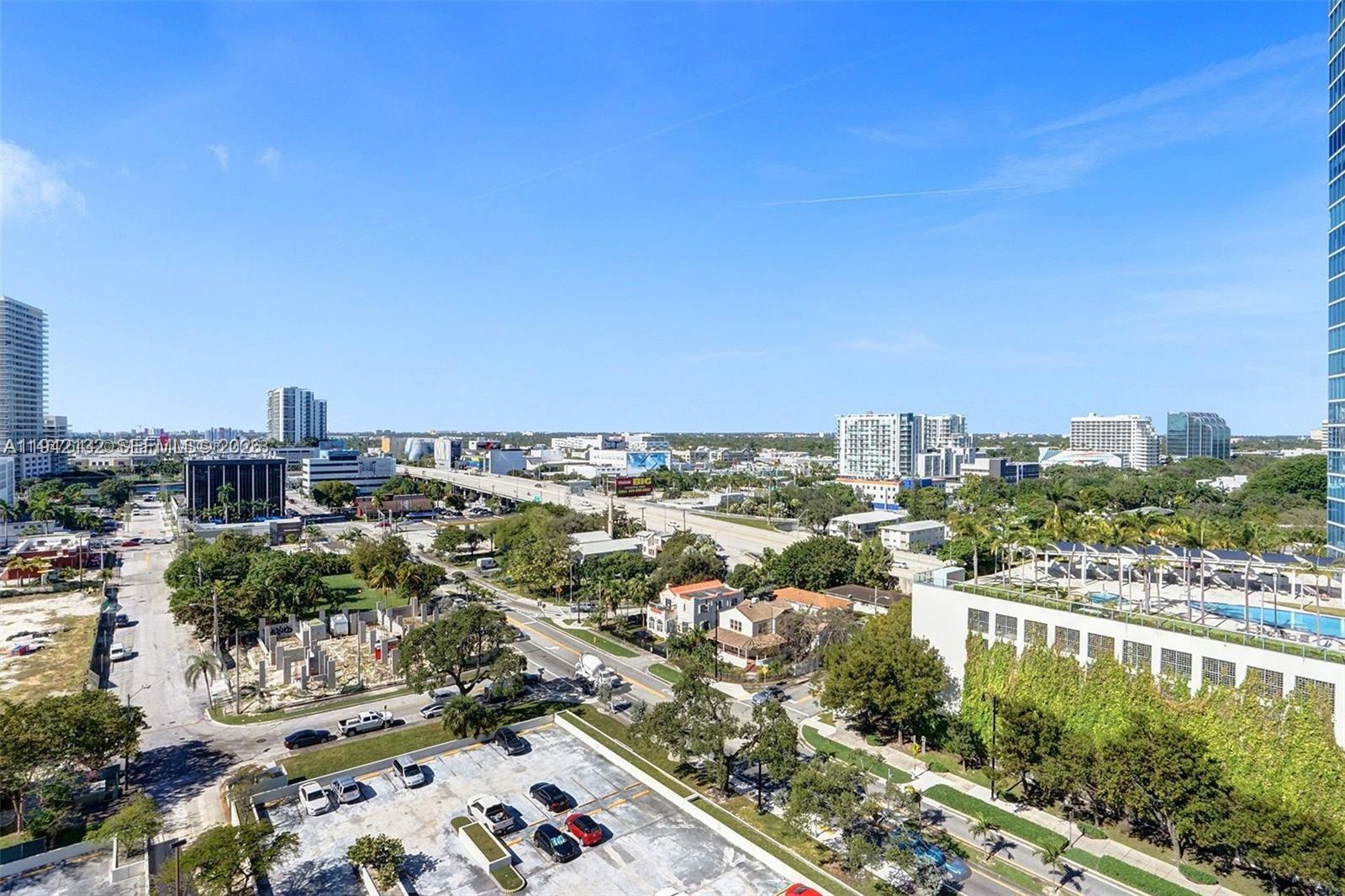 600 NE 36th St # 1423