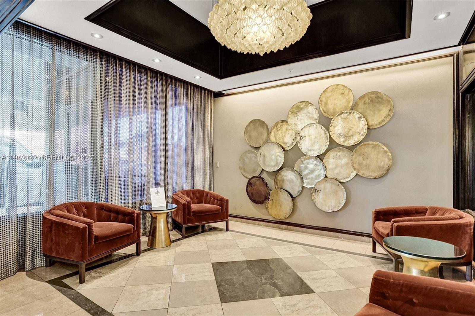 600 NE 36th St # 1423