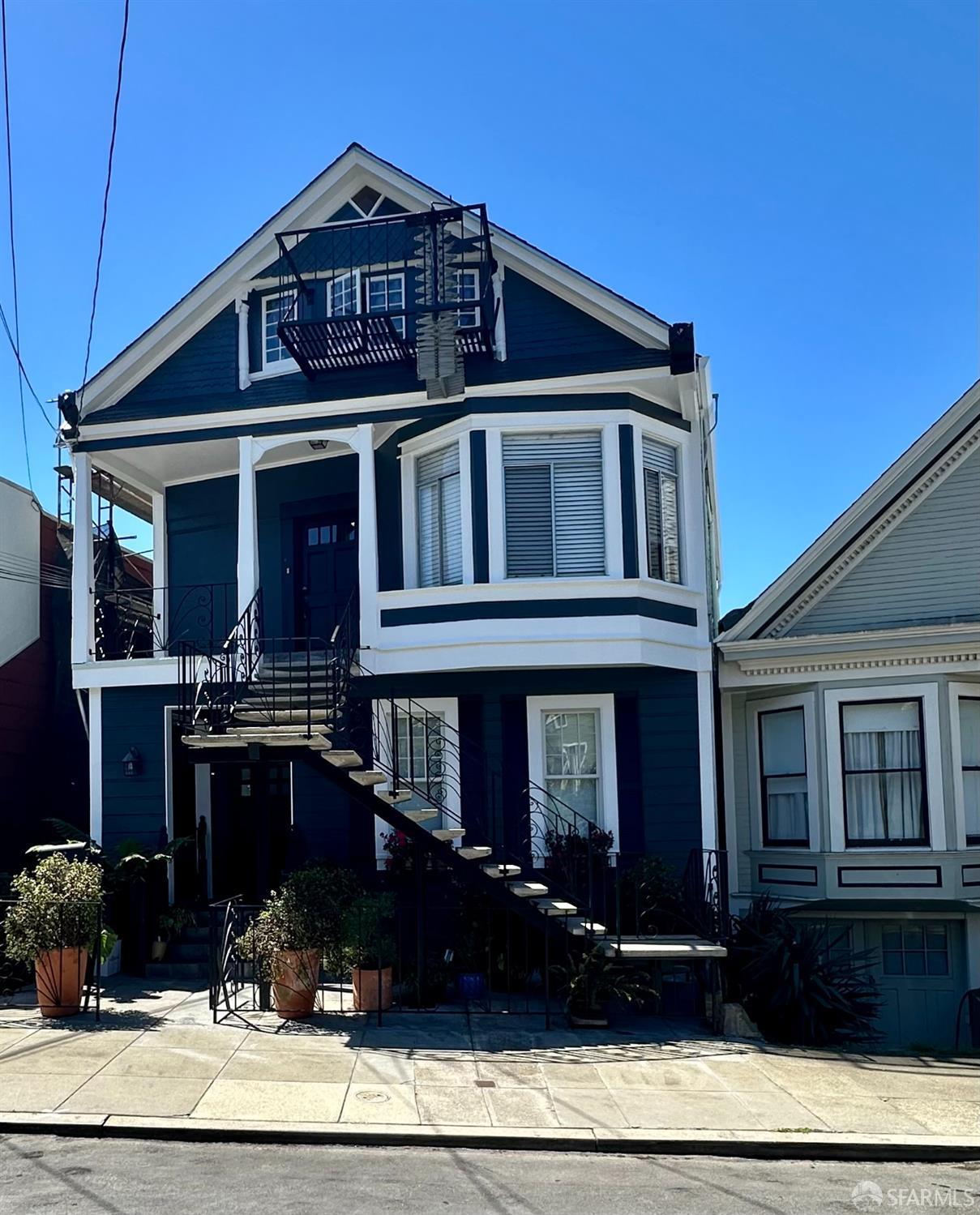 341-343 Surrey Street