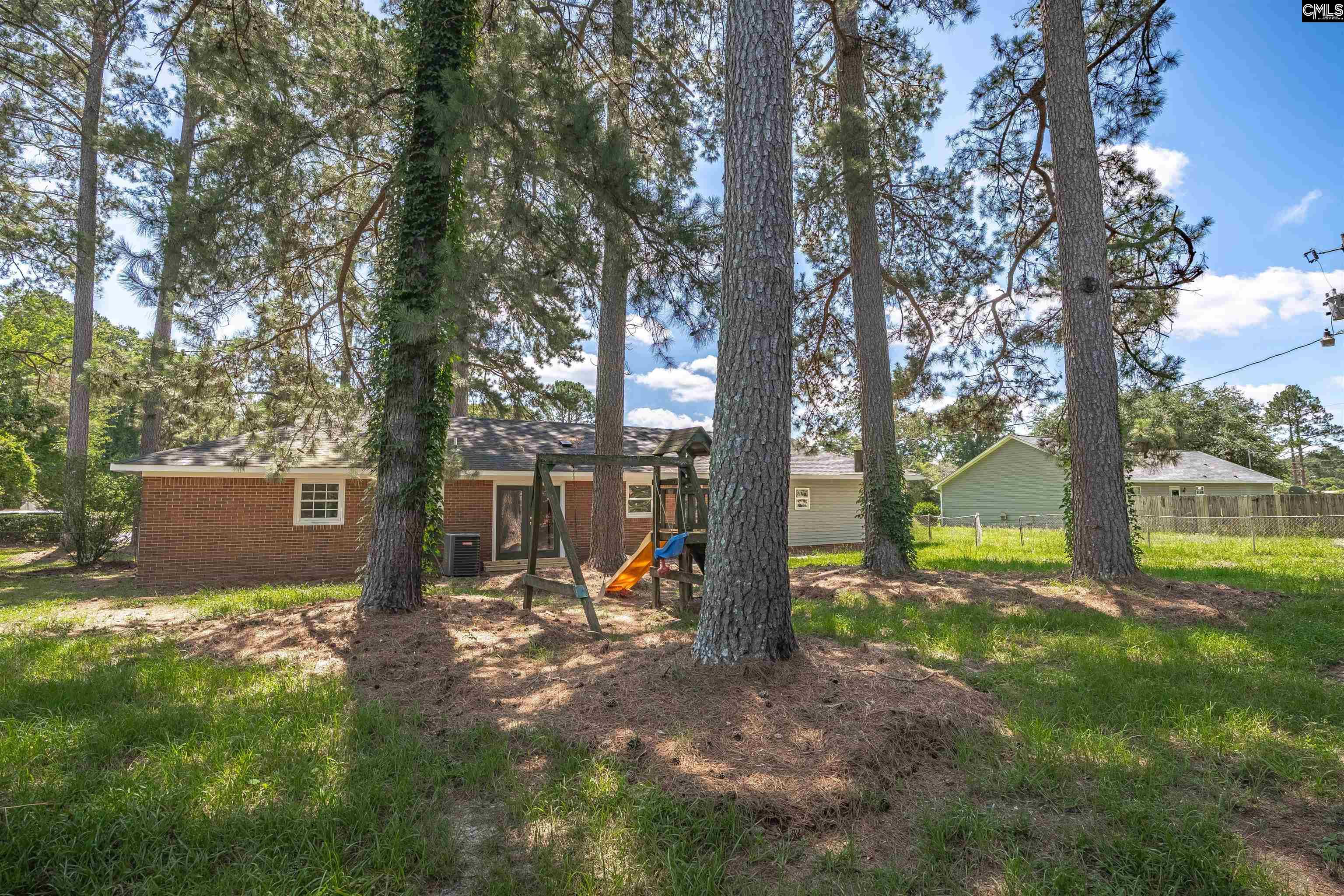 898 Perry Boulevard