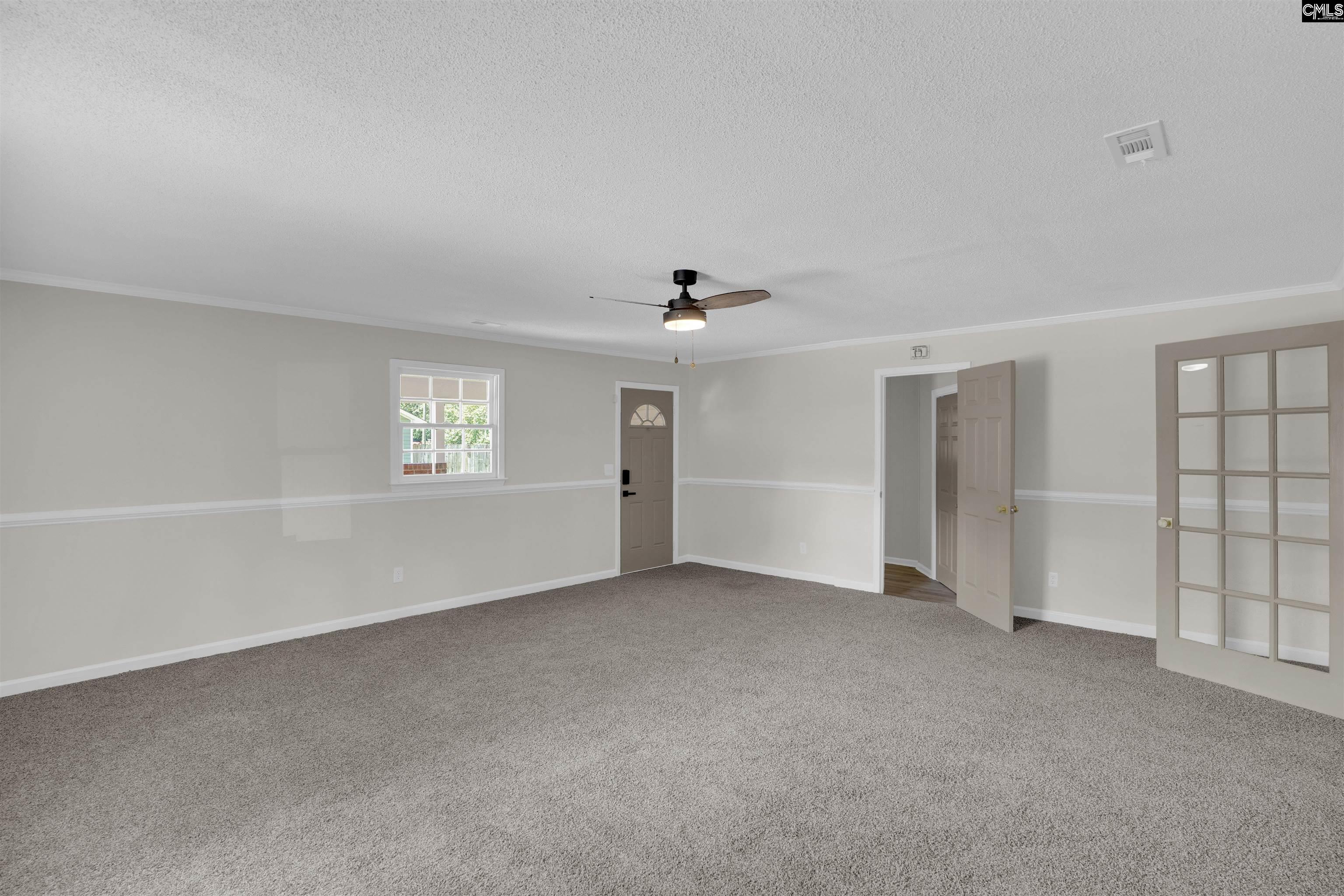 898 Perry Boulevard