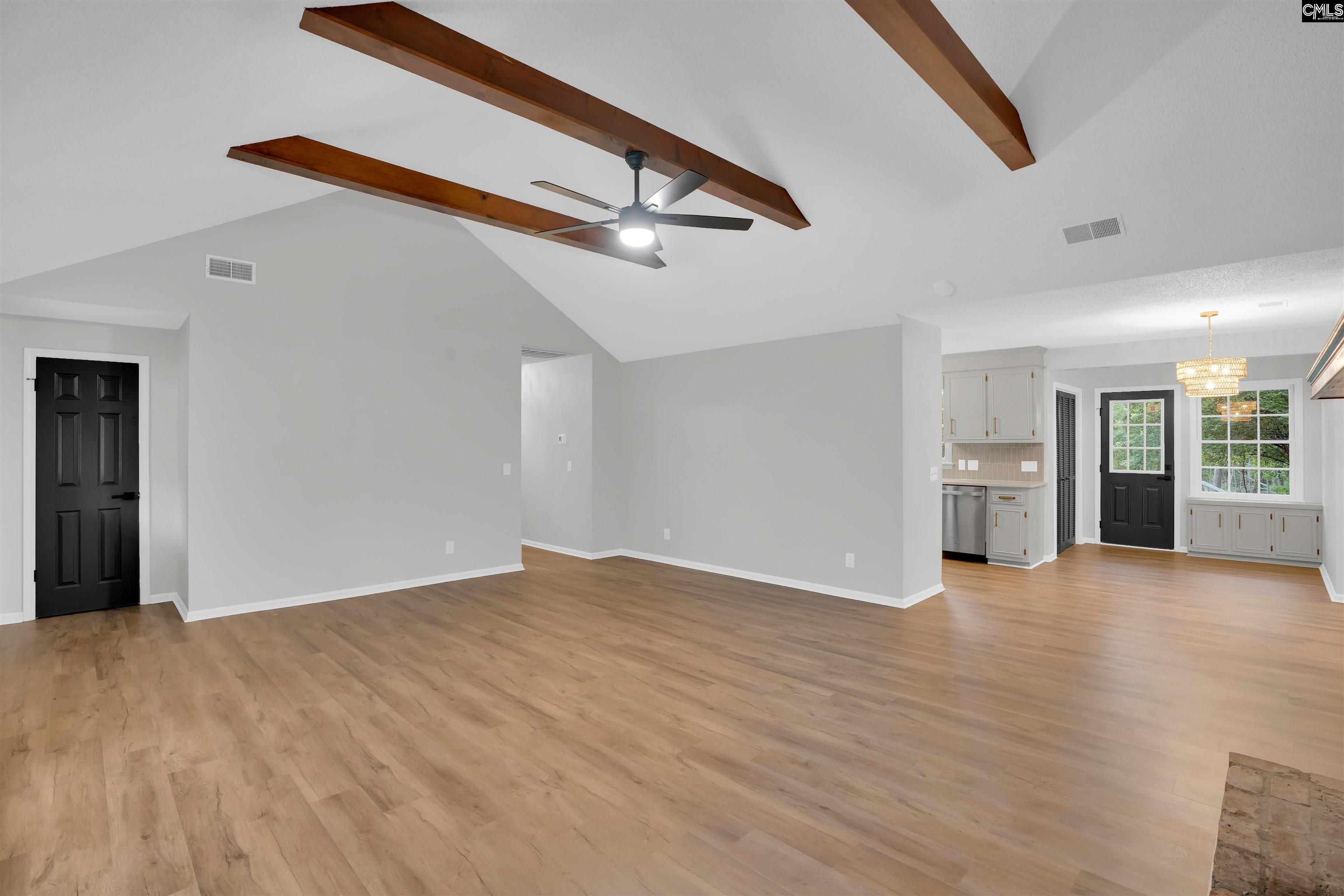 208 Winslow Way