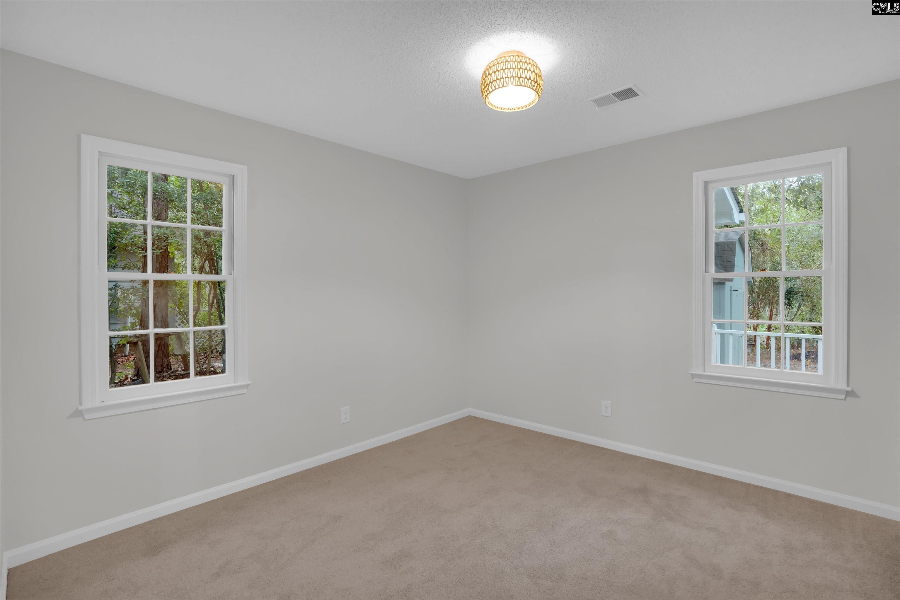 208 Winslow Way