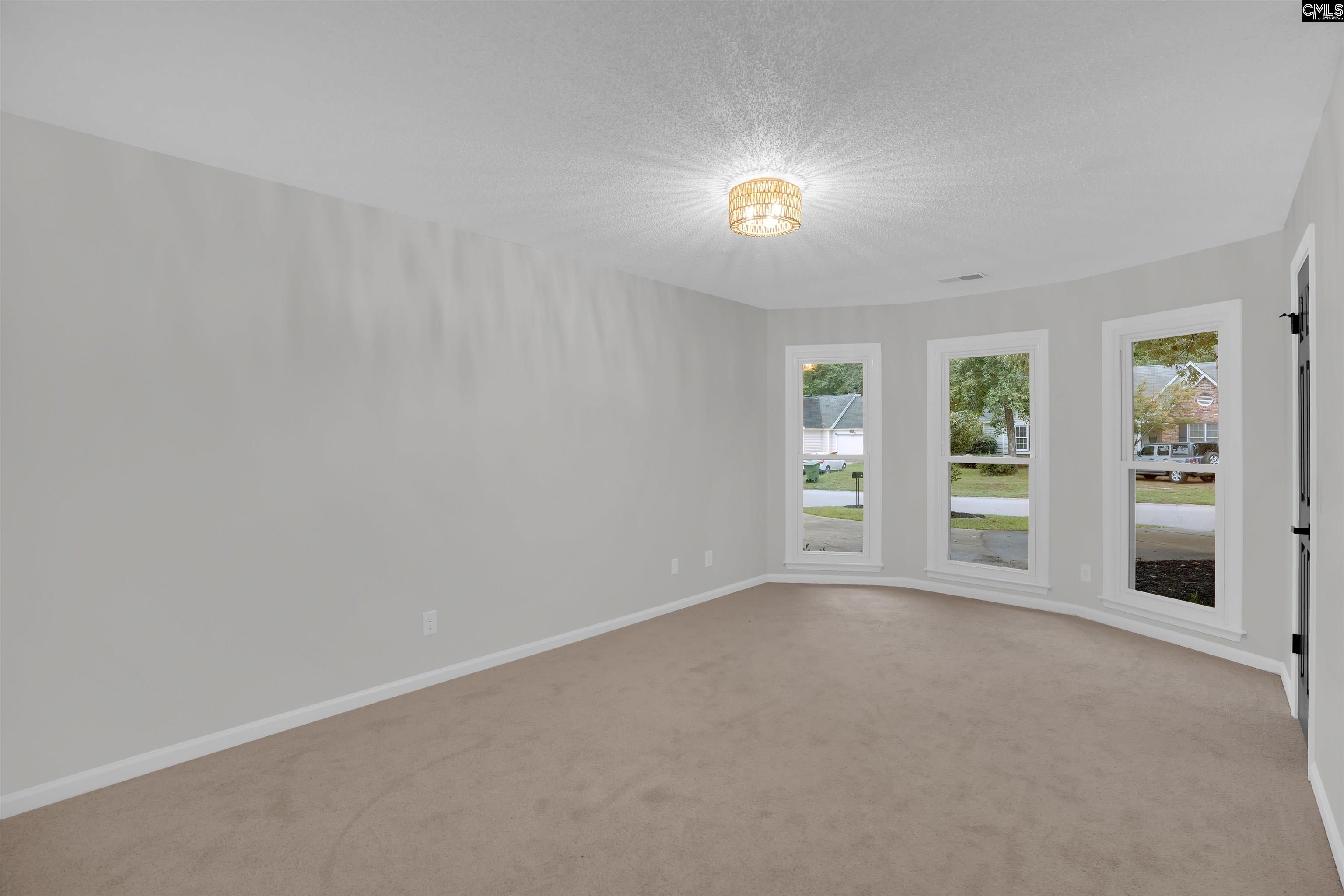 208 Winslow Way