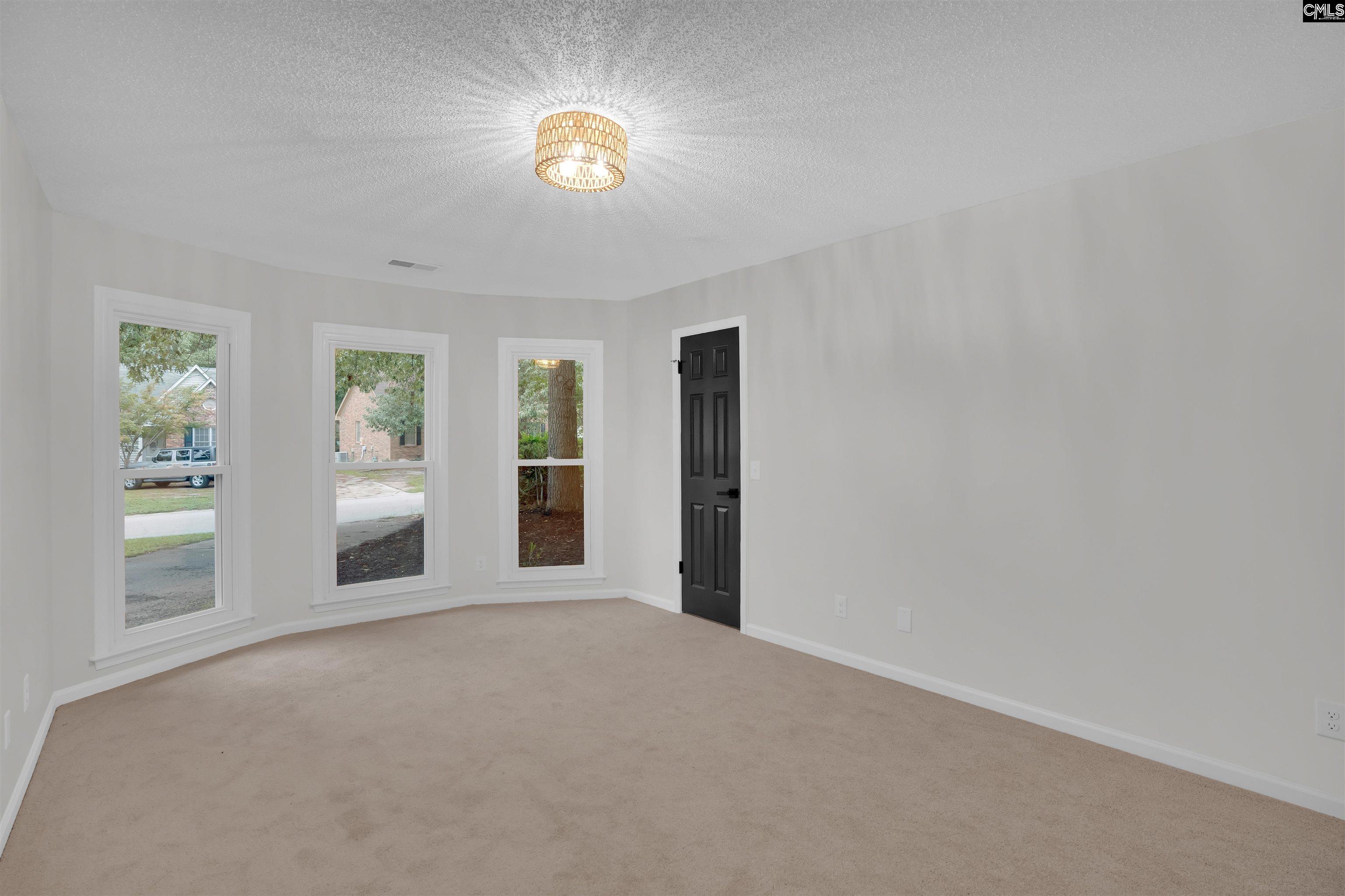 208 Winslow Way