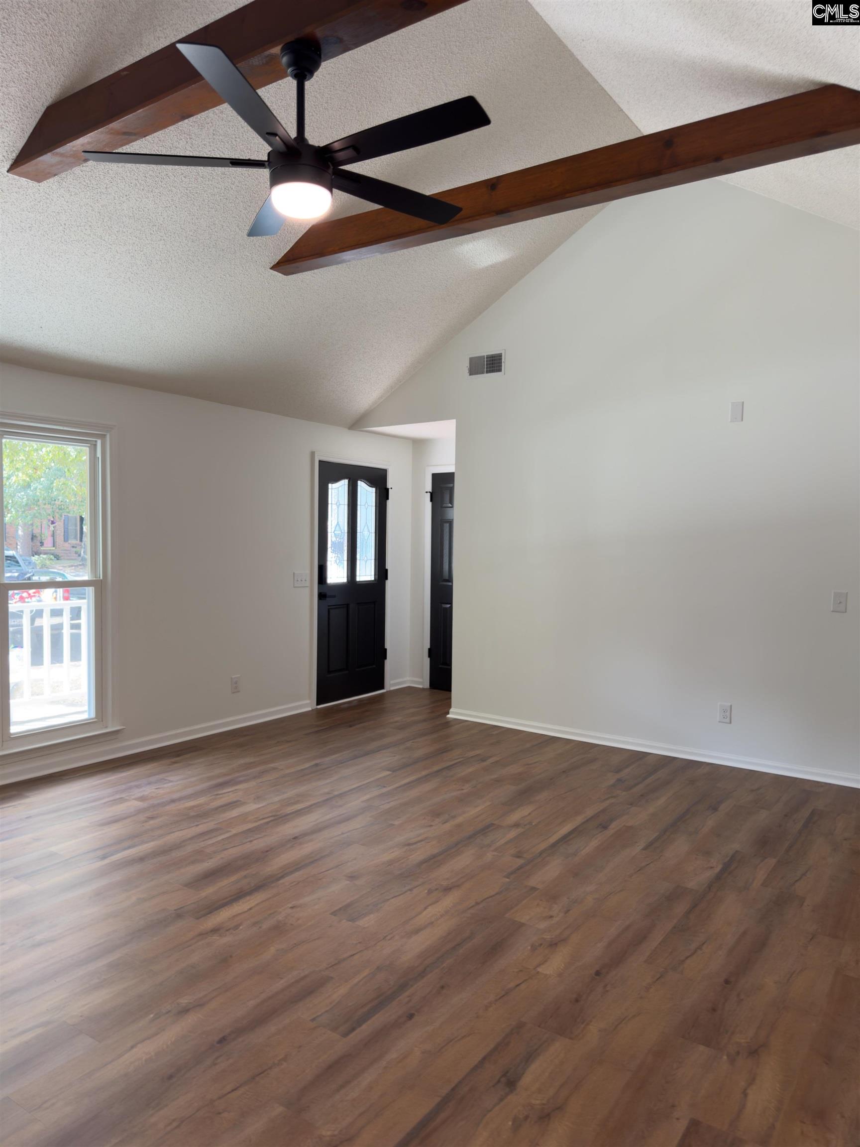 208 Winslow Way