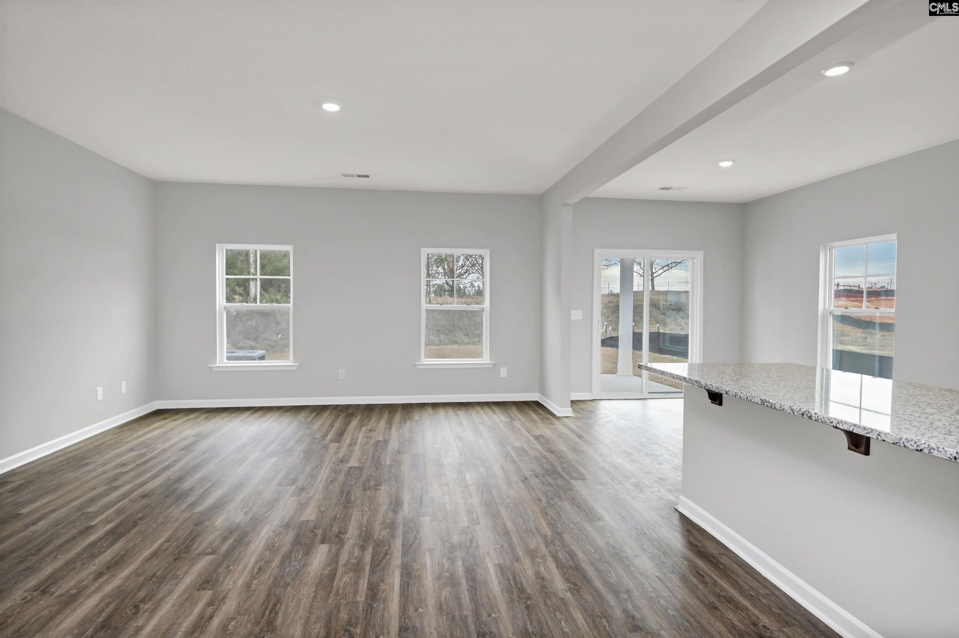 221 Raglins Way