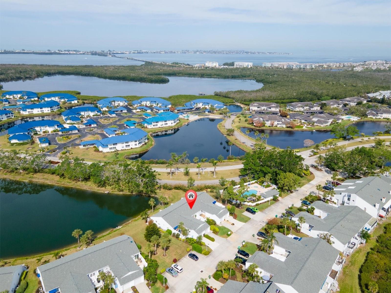 834 WATERSIDE LN #834