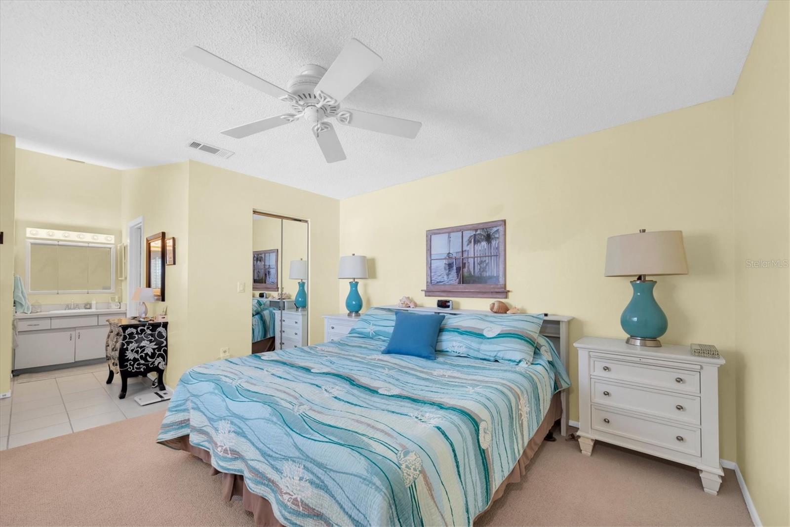 801 WATERSIDE LN