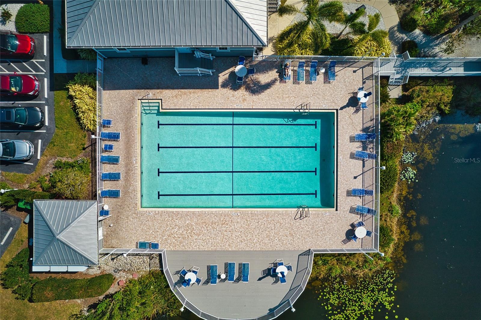 801 WATERSIDE LN
