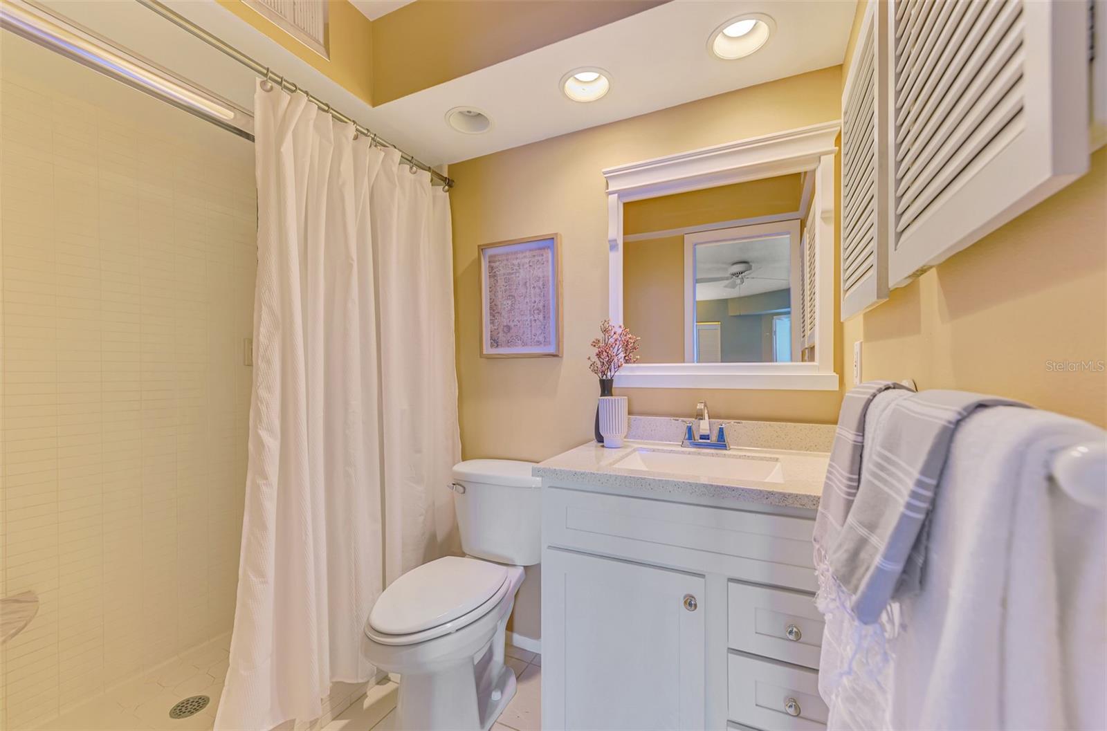 6500 FLOTILLA DR #102