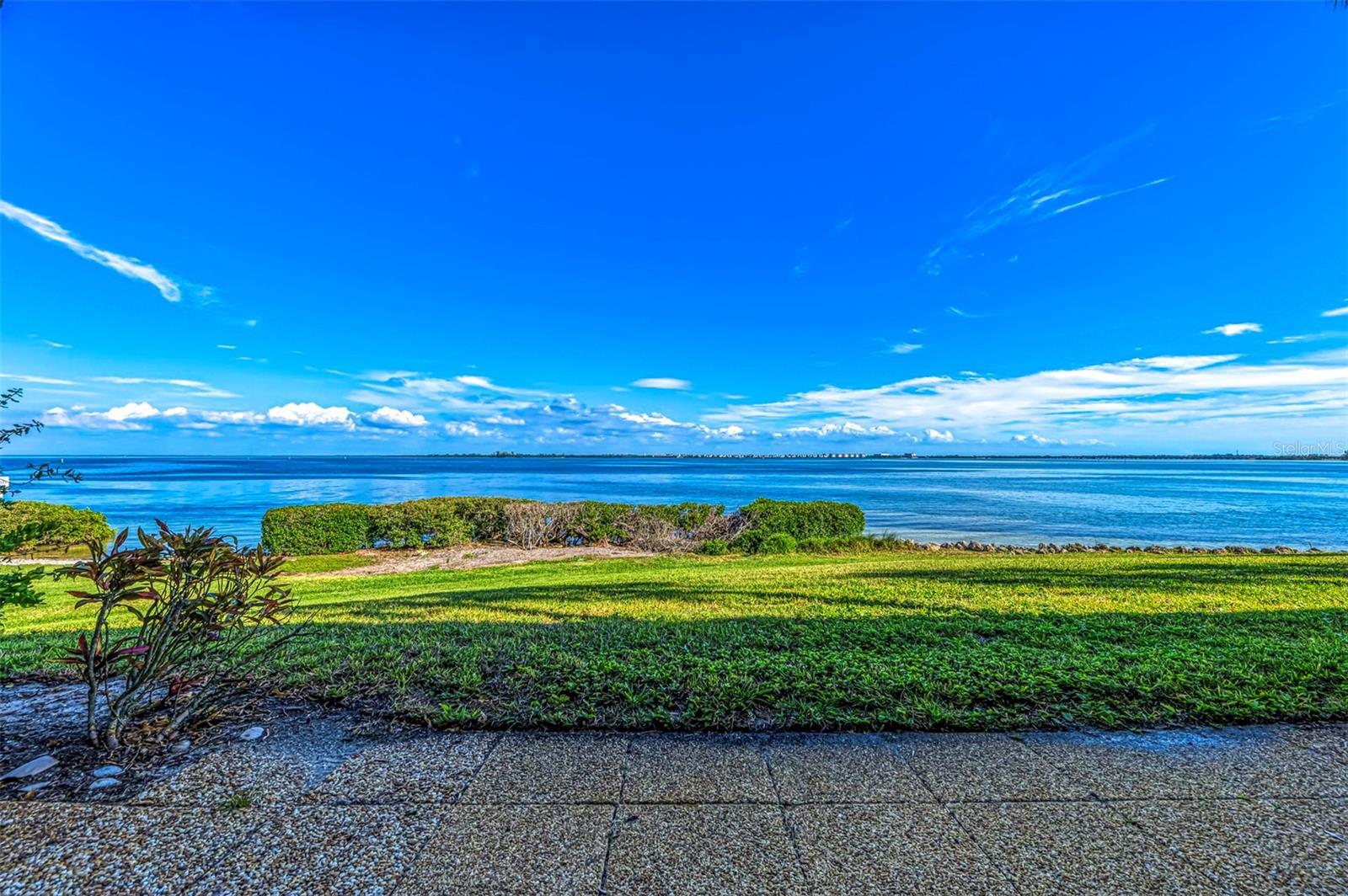 6500 FLOTILLA DR #102