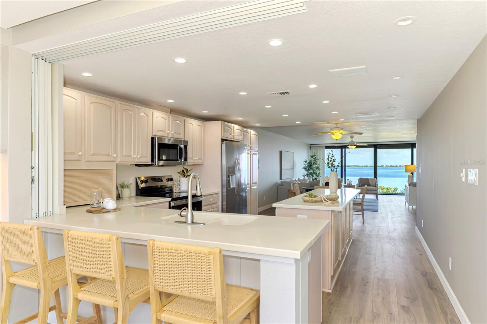 6500 FLOTILLA DR #102