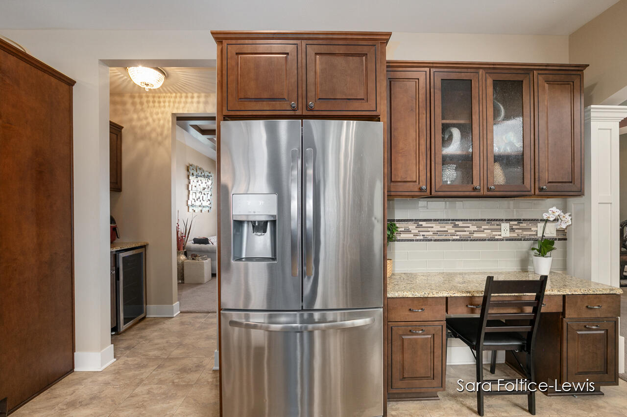 553 Stonebridge Court