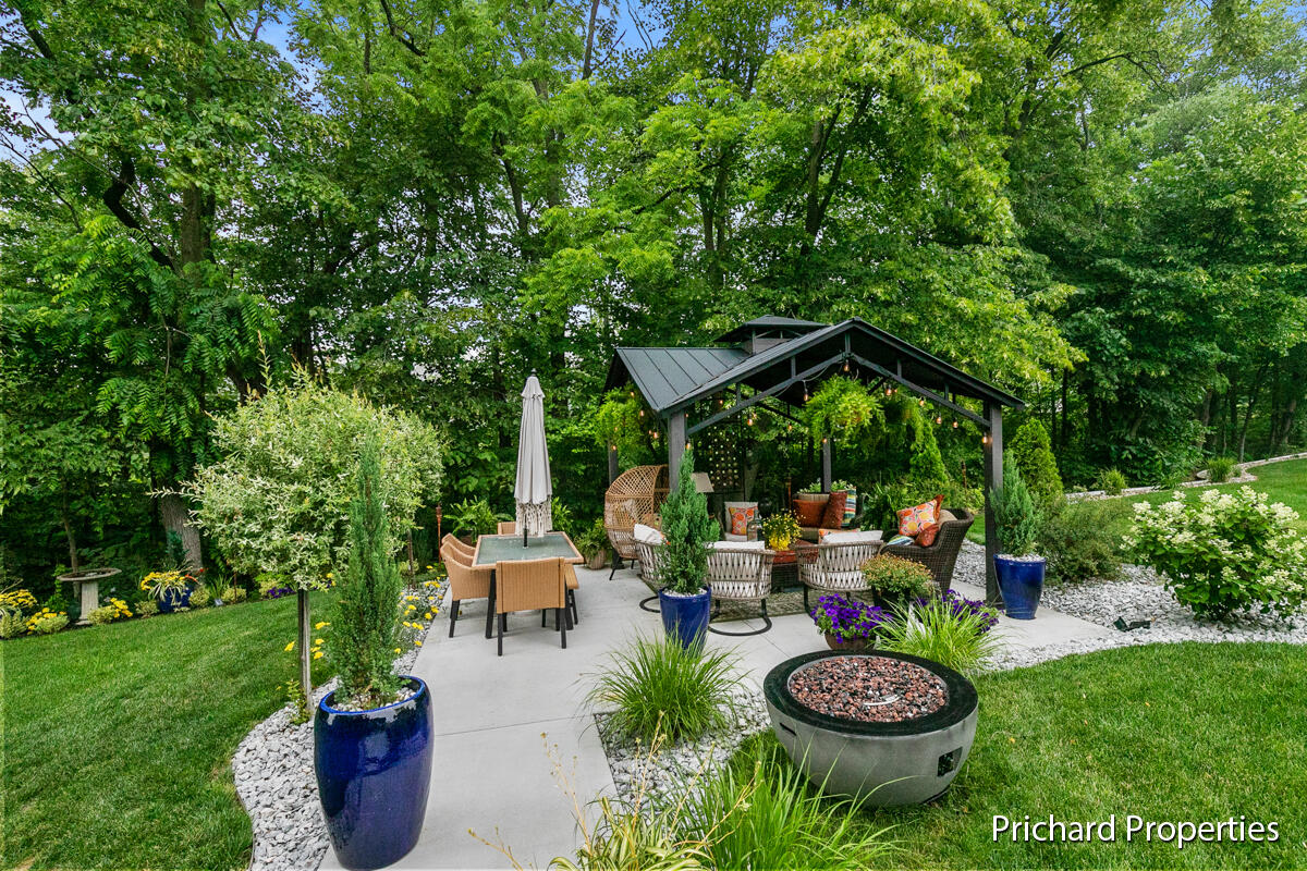5759 Stonebridge Drive
