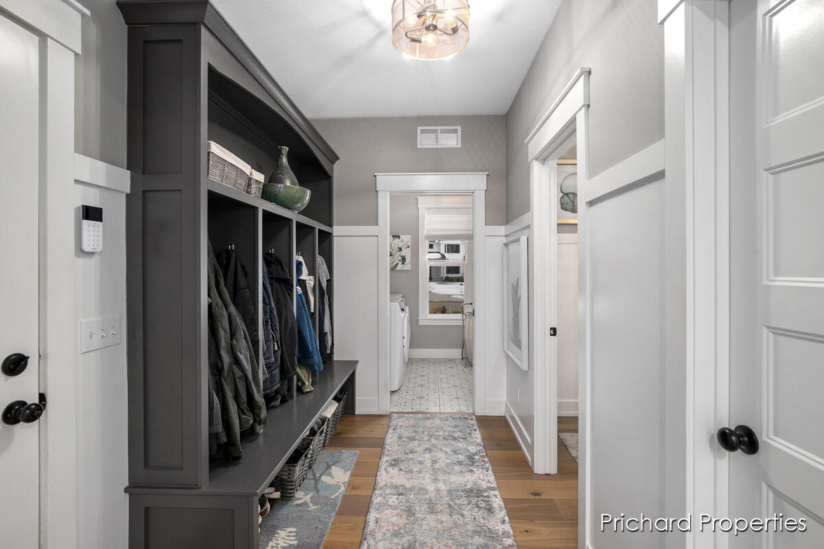 5759 Stonebridge Drive