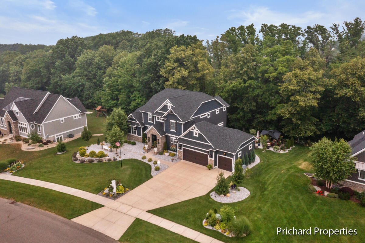 5759 Stonebridge Drive