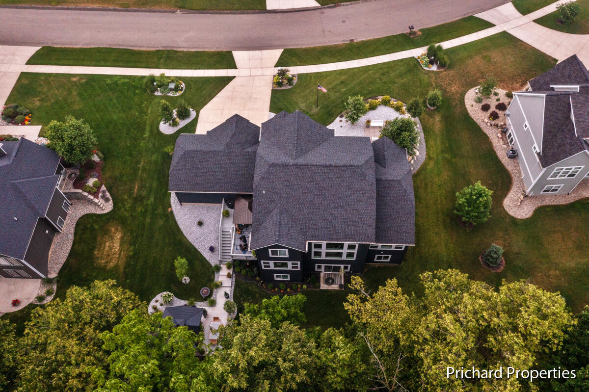 5759 Stonebridge Drive